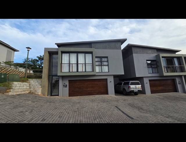 3 BEDROOM SECTIONAL TITLE TO LET IN PALM LAKES ESTATE